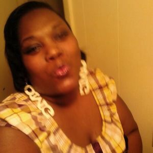 Meet your Posher, La-toya